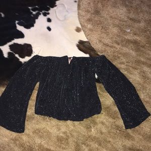 Buckle Off the Shoulder